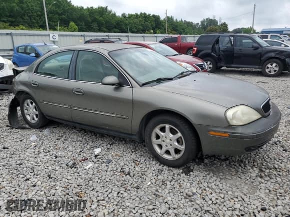 ✅ 2001 Mercury Sable LS • VIN: 1MEFM53U01A627026 • Lot: 57355804. Wystawiony na Copart z przebiegiem 248 244 mil. Bezpłatny archiwum sprzedaży aukcyjnych z USA i szczegółowy raport historii pojazdu na DreamBid. Zdjęcie 4.