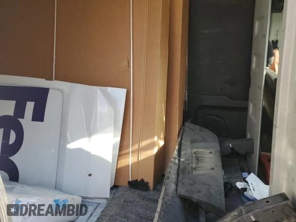 ✅ 2021 Ford Transit • VIN: 1FTRS4XG1MKA15984 • Лот: 41448555. Опубликован ранее на Copart с пробегом 59 264 миль. Бесплатный доступ к архиву аукционных продаж из США и подробный отчёт об истории автомобиля на DreamBid. Изображение 11.