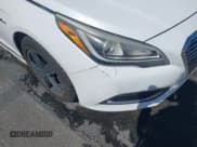 ✅ 2016 Hyundai Sonata • VIN: KMHE14L21GA026470 • Лот: 41699723. Опубликован ранее на IAAI с пробегом 129 241 миль. Бесплатный доступ к архиву аукционных продаж из США и подробный отчёт об истории автомобиля на DreamBid. Изображение 6.