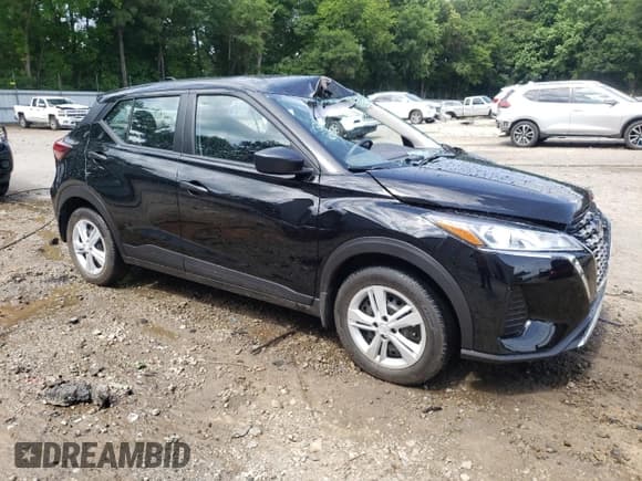 ✅ 2025 Nissan Kicks Play S • VIN: 3N1CP5BV7SL482246 • Лот: 60863655. Опубликован ранее на Copart с пробегом 395 миль. Бесплатный доступ к архиву аукционных продаж из США и подробный отчёт об истории автомобиля на DreamBid. Изображение 4.