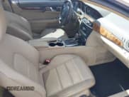 ✅ 2013 Mercedes-Benz C 250 • VIN: WDDGJ4HB9DF979566 • Lot: 42966986. Wystawiony na IAAI z przebiegiem 155 426 mil. Bezpłatny archiwum sprzedaży aukcyjnych z USA i szczegółowy raport historii pojazdu na DreamBid. Zdjęcie 5.