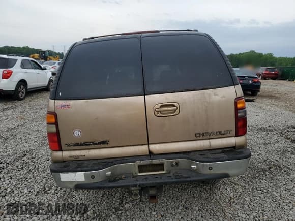 ✅ 2000 Chevrolet Suburban LT • VIN: 3GNGK26U0YG152261 • Лот: 54507745. Опубликован ранее на Copart с пробегом 210 531 миль. Бесплатный доступ к архиву аукционных продаж из США и подробный отчёт об истории автомобиля на DreamBid. Изображение 6.