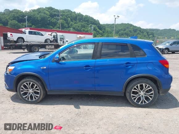 2018 Mitsubishi Outlander SE с VIN JA4AR3AW5JZ008911, выставлен на аукционе IAAI как лот 42456164 с пробегом 64 596 миль миль и . История ставок и продаж доступна на DreamBid. Изображение 14.