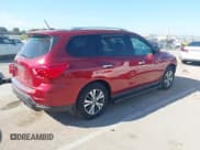 ✅ 2017 Nissan Pathfinder S • VIN: 5N1DR2MM4HC603121 • Лот: 43139053. Опубликован ранее на IAAI с пробегом 95 878 миль. Бесплатный доступ к архиву аукционных продаж из США и подробный отчёт об истории автомобиля на DreamBid. Изображение 4.