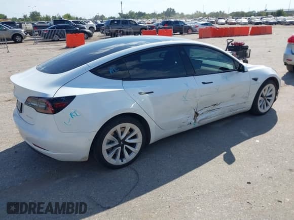 ✅ 2022 Tesla Model 3 Long Range • VIN: 5YJ3E1EB6NF364978 • Лот: 43321559. Опубликован ранее на IAAI с пробегом 48 409 миль. Бесплатный доступ к архиву аукционных продаж из США и подробный отчёт об истории автомобиля на DreamBid. Изображение 4.