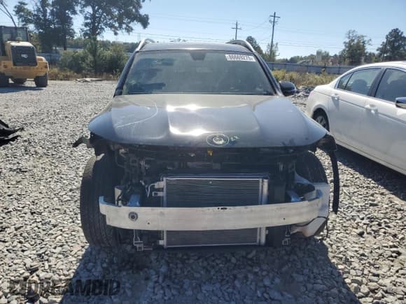 ✅ 2023 Mercedes-Benz GLB 250 • VIN: W1N4M4HB5PW267010 • Lot: 86669275. Listed on Copart with 44,760 mi. Free auction sales archive from the USA and detailed vehicle history report at DreamBid. Image 5.