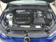 ✅ 2024 Volkswagen Golf R • VIN: WVWEB7CD3RW133269 • Lot: 76244754. Wystawiony na Copart z przebiegiem 4 394 mil. Bezpłatny archiwum sprzedaży aukcyjnych z USA i szczegółowy raport historii pojazdu na DreamBid. Zdjęcie 11.