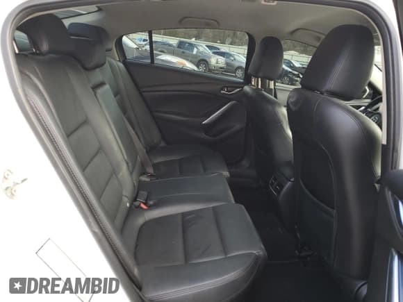 ✅ 2017 Mazda 6 Touring • VIN: JM1GL1V54H1110992 • Лот: 93571585. Опубликован ранее на Copart с пробегом 161 401 миль. Бесплатный доступ к архиву аукционных продаж из США и подробный отчёт об истории автомобиля на DreamBid. Изображение 10.