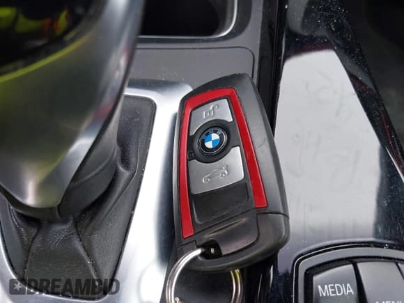 ✅ 2014 BMW 4 Series 428i xDrive • VIN: WBA3V9C56EPR69436 • Лот: 41951778. Опубликован ранее на IAAI с пробегом 169 085 миль. Бесплатный доступ к архиву аукционных продаж из США и подробный отчёт об истории автомобиля на DreamBid. Изображение 11.