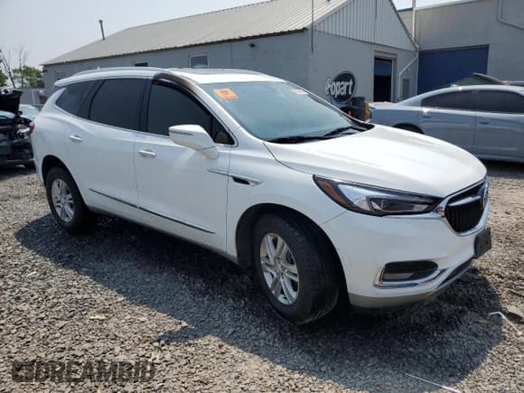 ✅ 2021 Buick Enclave Essence • VIN: 5GAEVAKW8MJ234662 • Lot: 59549605. Wystawiony na Copart z przebiegiem Nie podano. Bezpłatny archiwum sprzedaży aukcyjnych z USA i szczegółowy raport historii pojazdu na DreamBid. Zdjęcie 4.