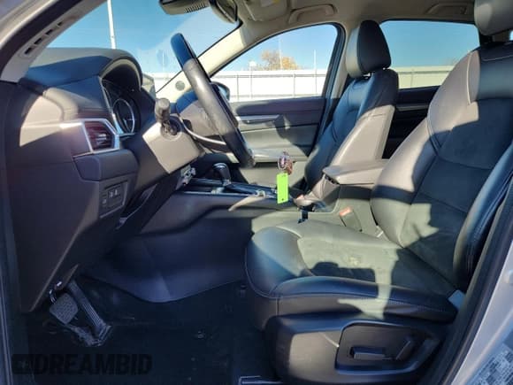 ✅ 2020 Mazda CX-5 Touring • VIN: JM3KFBCM8L1810080 • Lot: 90259945. Wystawiony na Copart z przebiegiem 57 139 mil. Bezpłatny archiwum sprzedaży aukcyjnych z USA i szczegółowy raport historii pojazdu na DreamBid. Zdjęcie 7.