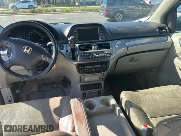 ✅ 2007 Honda Odyssey EX-L • VIN: 5FNRL38777B046888 • Lot: 93334035. Listed on Copart with 145,072 mi. Free auction sales archive from the USA and detailed vehicle history report at DreamBid. Image 9.