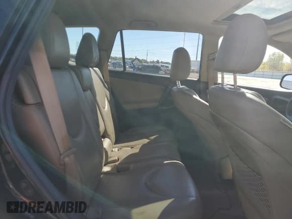 ✅ 2012 Toyota RAV4 Limited • VIN: 2T3YF4DVXCW122346 • Лот: 84767695. Опубликован ранее на Copart с пробегом 180 113 миль. Бесплатный доступ к архиву аукционных продаж из США и подробный отчёт об истории автомобиля на DreamBid. Изображение 11.