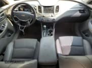 ✅ 2018 Chevrolet Impala LT • VIN: 2G1105S35J9152316 • Лот: 69502344. Опубликован ранее на Copart с пробегом 235 314 миль. Бесплатный доступ к архиву аукционных продаж из США и подробный отчёт об истории автомобиля на DreamBid. Изображение 8.