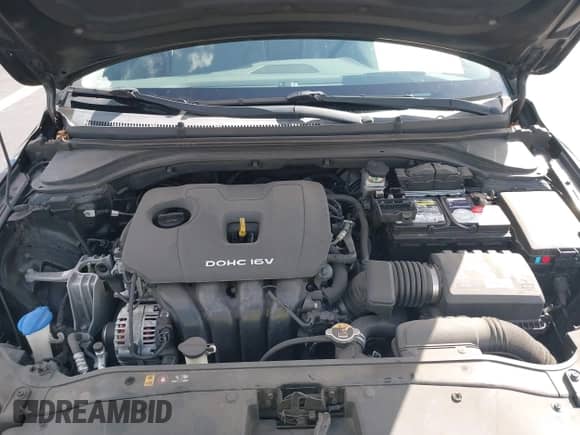 2018 Hyundai Elantra Value Edition с VIN 5NPD84LF7JH225215, выставлен на аукционе IAAI как лот 43506267 с пробегом 27 618 миль миль и . История ставок и продаж доступна на DreamBid. Изображение 10.