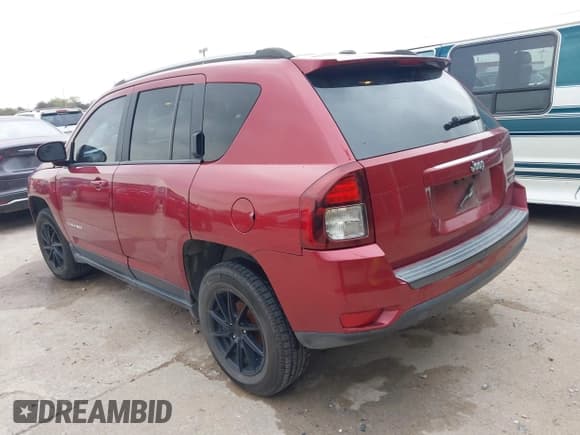 ✅ 2017 Jeep Compass Latitude • VIN: 1C4NJCEB3HD198107 • Lot: 43823961. Wystawiony na IAAI z przebiegiem 181 621 mil. Bezpłatny archiwum sprzedaży aukcyjnych z USA i szczegółowy raport historii pojazdu na DreamBid. Zdjęcie 3.