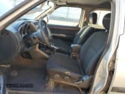 ✅ 2004 Nissan Xterra SE • VIN: 5N1MD28YX4C620303 • Lot: 85900315. Wystawiony na Copart z przebiegiem 187 712 mil. Bezpłatny archiwum sprzedaży aukcyjnych z USA i szczegółowy raport historii pojazdu na DreamBid. Zdjęcie 7.