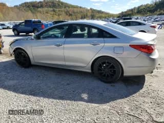 ✅ 2011 Hyundai Sonata SE • VIN: 5NPEC4AB3BH204771 • Lot: 89574965. Wystawiony na Copart z przebiegiem 242 773 mil. Bezpłatny archiwum sprzedaży aukcyjnych z USA i szczegółowy raport historii pojazdu na DreamBid. Zdjęcie 2.