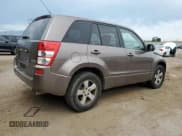 ✅ 2013 Suzuki Grand Vitara Premium • VIN: JS3TD0D63D4100609 • Lot: 65720965. Wystawiony na Copart z przebiegiem 63 775 mil. Bezpłatny archiwum sprzedaży aukcyjnych z USA i szczegółowy raport historii pojazdu na DreamBid. Zdjęcie 3.