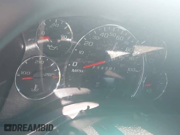 ✅ 2020 Chevrolet Express Cargo • VIN: 1GCWGAFP1L1256288 • Lot: 43156786. Listed on IAAI with 86,109 mi. Free auction sales archive from the USA and detailed vehicle history report at DreamBid. Image 15.