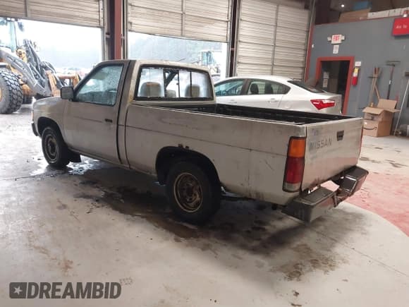 ✅ 1993 Nissan Frontier • VIN: 1N6SD11S7PC323101 • Lot: 41515027. Listed on IAAI with 178,818 mi. Free auction sales archive from the USA and detailed vehicle history report at DreamBid. Image 3.
