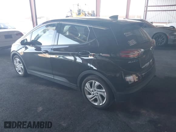 ✅ 2023 Chevrolet Bolt EV 1LT • VIN: 1G1FW6S04P4132926 • Lot: 43551767. Listed on IAAI with 25,996 mi. Free auction sales archive from the USA and detailed vehicle history report at DreamBid. Image 3.