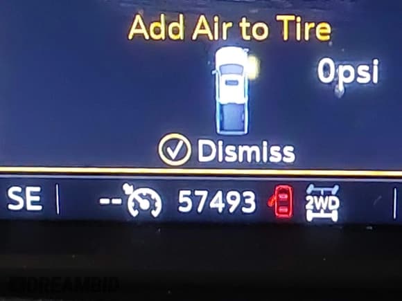 ✅ 2019 GMC Sierra 1500 Elevation • VIN: 1GTR9CED6KZ329195 • Lot: 43313804. Wystawiony na IAAI z przebiegiem 57 493 mil. Bezpłatny archiwum sprzedaży aukcyjnych z USA i szczegółowy raport historii pojazdu na DreamBid. Zdjęcie 16.