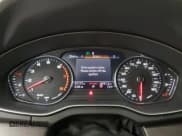 ✅ 2021 Audi Q5 Premium • VIN: WA1AAAFY7M2050726 • Lot: 81464125. Wystawiony na Copart z przebiegiem 51 177 mil. Bezpłatny archiwum sprzedaży aukcyjnych z USA i szczegółowy raport historii pojazdu na DreamBid. Zdjęcie 9.