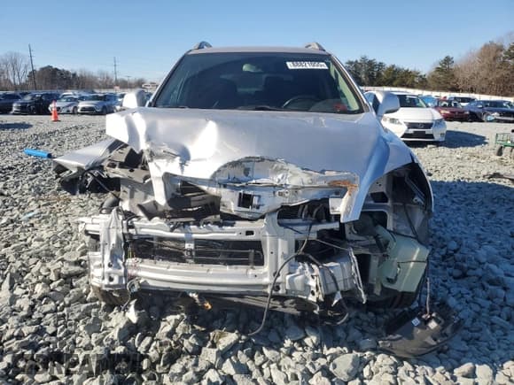 ✅ 2013 Chevrolet Captiva Sport LS • VIN: 3GNAL2EK3DS627735 • Lot: 88821055. Wystawiony na Copart z przebiegiem 105 196 mil. Bezpłatny archiwum sprzedaży aukcyjnych z USA i szczegółowy raport historii pojazdu na DreamBid. Zdjęcie 5.