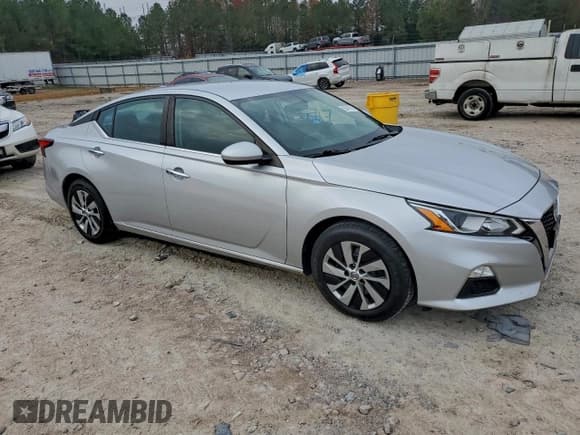 ✅ 2020 Nissan Altima S • VIN: 1N4BL4BV0LC252517 • Lot: 93619715. Listed on Copart with 95,356 mi. Free auction sales archive from the USA and detailed vehicle history report at DreamBid. Image 4.