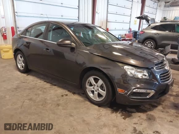 ✅ 2015 Chevrolet Cruze LT • VIN: 1G1PC5SB2F7221576 • Lot: 43392572. Listed on IAAI with 57,665 mi. Free auction sales archive from the USA and detailed vehicle history report at DreamBid. Image 1.