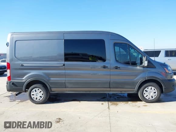 ✅ 2023 Ford Transit Cargo • VIN: 1FTBR1C86PKC13023 • Lot: 43372179. Listed on IAAI with 86,029 mi. Free auction sales archive from the USA and detailed vehicle history report at DreamBid. Image 14.