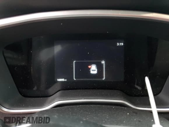 ✅ 2024 Toyota Corolla Cross XLE • VIN: 7MUDAABG9RV118725 • Лот: 91638275. Опубликован ранее на Copart с пробегом 16 895 миль. Бесплатный доступ к архиву аукционных продаж из США и подробный отчёт об истории автомобиля на DreamBid. Изображение 9.