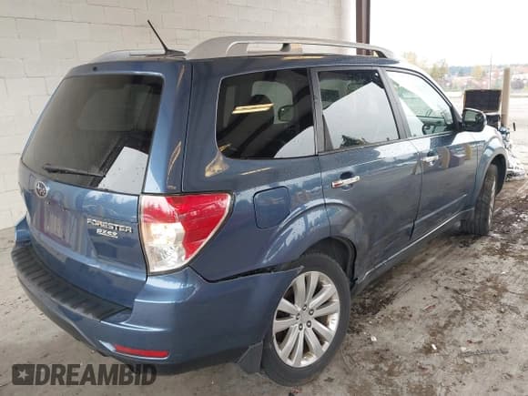 ✅ 2011 Subaru Forester X Touring • VIN: JF2SHAHC9BH743493 • Lot: 43560787. Wystawiony na IAAI z przebiegiem 81 676 mil. Bezpłatny archiwum sprzedaży aukcyjnych z USA i szczegółowy raport historii pojazdu na DreamBid. Zdjęcie 4.