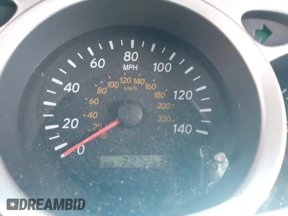 ✅ 2007 Toyota Highlander w/3rd Row • VIN: JTEDP21A370134927 • Lot: 42253382. Wystawiony na IAAI z przebiegiem 327 253 mil. Bezpłatny archiwum sprzedaży aukcyjnych z USA i szczegółowy raport historii pojazdu na DreamBid. Zdjęcie 7.