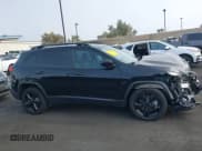 ✅ 2018 Jeep Cherokee Latitude • VIN: 1C4PJLCXXJD556624 • Lot: 42464810. Listed on IAAI with 63,570 mi. Free auction sales archive from the USA and detailed vehicle history report at DreamBid. Image 13.