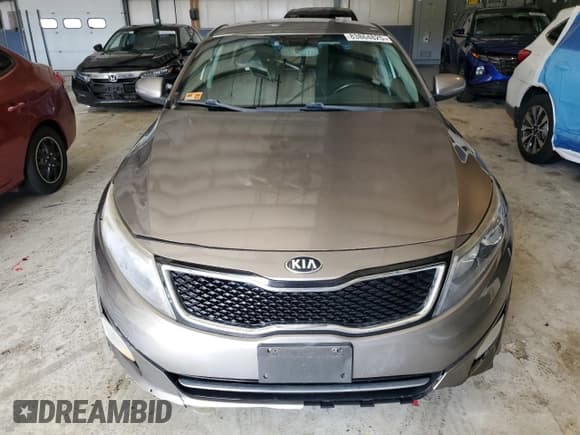 ✅ 2014 Kia Optima SX • VIN: 5XXGR4A74EG333007 • Лот: 83864825. Опубликован ранее на Copart с пробегом 233 067 миль. Бесплатный доступ к архиву аукционных продаж из США и подробный отчёт об истории автомобиля на DreamBid. Изображение 5.