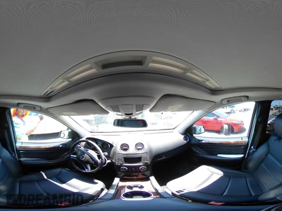 ✅ 2011 Mercedes-Benz M 350 • VIN: 4JGBB5GB3BA681075 • Лот: 42888925. Опубликован ранее на IAAI с пробегом 310 713 миль. Бесплатный доступ к архиву аукционных продаж из США и подробный отчёт об истории автомобиля на DreamBid. Изображение 18.