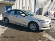 ✅ 2017 Ford Fusion S • VIN: 3FA6P0G71HR226588 • Лот: 91297055. Опубликован ранее на Copart с пробегом 38 066 миль. Бесплатный доступ к архиву аукционных продаж из США и подробный отчёт об истории автомобиля на DreamBid. Изображение 4.