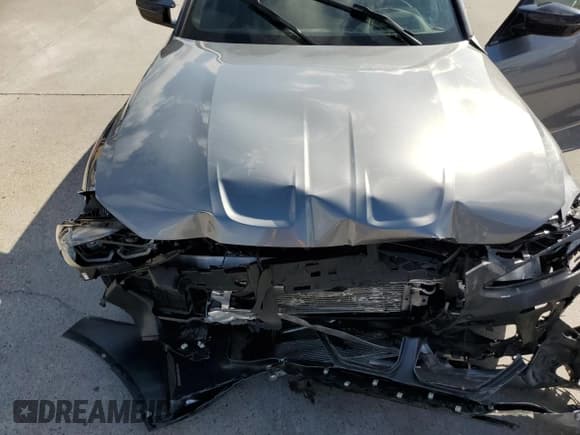 ✅ 2022 BMW M3 Competition xDrive • VIN: WBS43AY04NFM57135 • Lot: 56127643. Wystawiony na Copart z przebiegiem 8 183 mil. Bezpłatny archiwum sprzedaży aukcyjnych z USA i szczegółowy raport historii pojazdu na DreamBid. Zdjęcie 12.