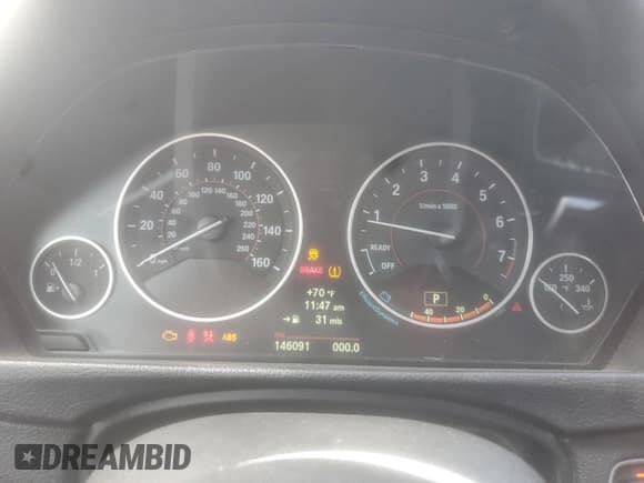 ✅ 2013 BMW 3 Series 335i • VIN: WBA3A9C54DF475978 • Lot: 81993705. Listed on Copart with 146,091 mi. Free auction sales archive from the USA and detailed vehicle history report at DreamBid. Image 9.