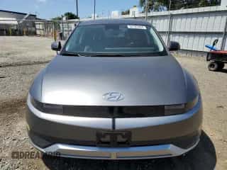 2022 Hyundai Ioniq 5 SEL z VIN KM8KNDAF4NU104457, wystawiony jako Copart lot #52183404 z przebiegiem 16 036 mil mil oraz . Historia ofert i sprzedaży dostępna na DreamBid. Obrazek 5.