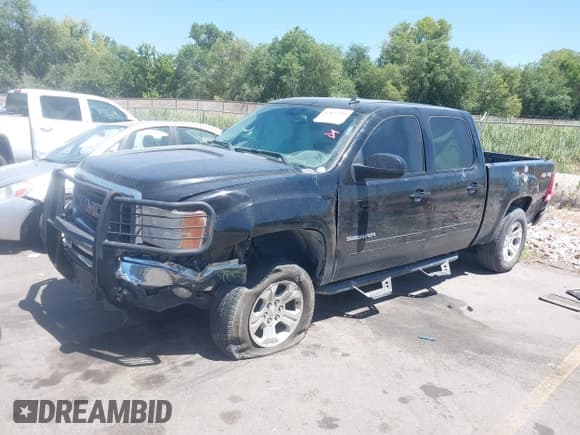 ✅ 2010 GMC Sierra 1500 • VIN: 3GTXKWE24AG234306 • Лот: 42827210. Опубликован ранее на IAAI с пробегом 233 810 миль. Бесплатный доступ к архиву аукционных продаж из США и подробный отчёт об истории автомобиля на DreamBid. Изображение 17.