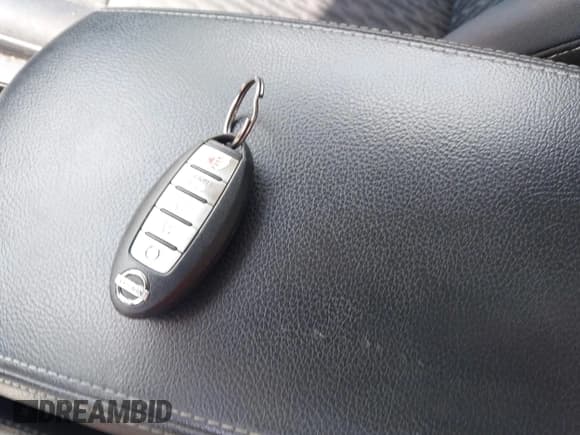 ✅ 2017 Nissan Altima SR • VIN: 1N4AL3AP8HC223511 • Lot: 42815467. Listed on IAAI with 180,064 mi. Free auction sales archive from the USA and detailed vehicle history report at DreamBid. Image 11.