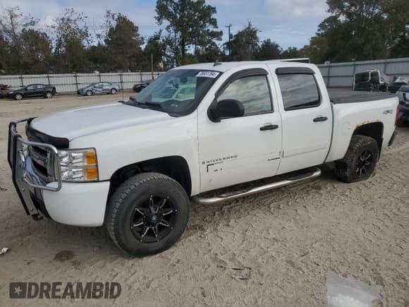 ✅ 2008 Chevrolet Silverado 1500 1LT • VIN: 3GCEK13M68G185960 • Lot: 78651784. Listed on Copart with 208,875 mi. Free auction sales archive from the USA and detailed vehicle history report at DreamBid. Image 1.
