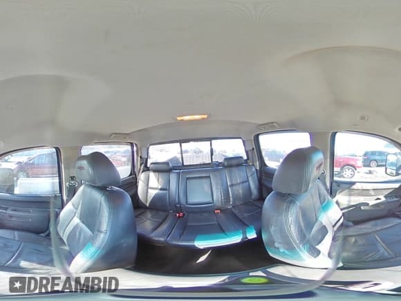 ✅ 2012 Chevrolet Silverado 2500HD LT • VIN: 1GC1KXC82CF214367 • Lot: 87129994. Wystawiony na Copart z przebiegiem 184 857 mil. Bezpłatny archiwum sprzedaży aukcyjnych z USA i szczegółowy raport historii pojazdu na DreamBid. Zdjęcie 15.