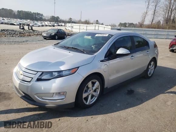 ✅ 2015 Chevrolet Volt • VIN: 1G1RA6E48FU130489 • Lot: 44204624. Wystawiony na Copart z przebiegiem 88 500 mil. Bezpłatny archiwum sprzedaży aukcyjnych z USA i szczegółowy raport historii pojazdu na DreamBid. Zdjęcie 1.
