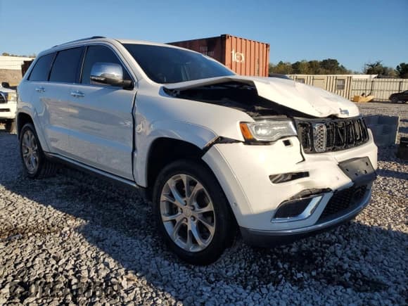 ✅ 2019 Jeep Grand Cherokee Summit • VIN: 1C4RJFJT0KC604052 • Lot: 84647635. Listed on Copart with 84,957 mi. Free auction sales archive from the USA and detailed vehicle history report at DreamBid. Image 4.