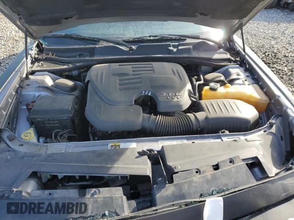 ✅ 2014 Dodge Challenger SXT Plus • VIN: 2C3CDYAG2EH209999 • Lot: 89129925. Wystawiony na Copart z przebiegiem 115 404 mil. Bezpłatny archiwum sprzedaży aukcyjnych z USA i szczegółowy raport historii pojazdu na DreamBid. Zdjęcie 12.