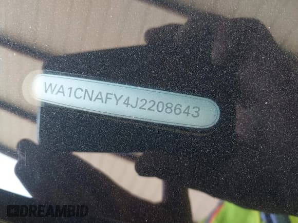 ✅ 2018 Audi Q5 Prestige • VIN: WA1CNAFY4J2208643 • Lot: 43325331. Listed on IAAI with Not provided. Free auction sales archive from the USA and detailed vehicle history report at DreamBid. Image 9.